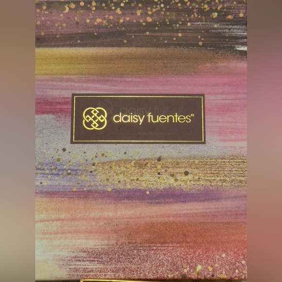 Daisy Fuentes Chunky Link Necklace and Earring Gift Box Set Blue - Picture 3 of 4